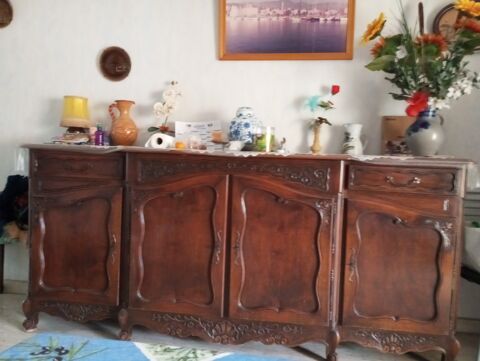  donne      buffet style louis xv   0 Sanary-sur-Mer (83)