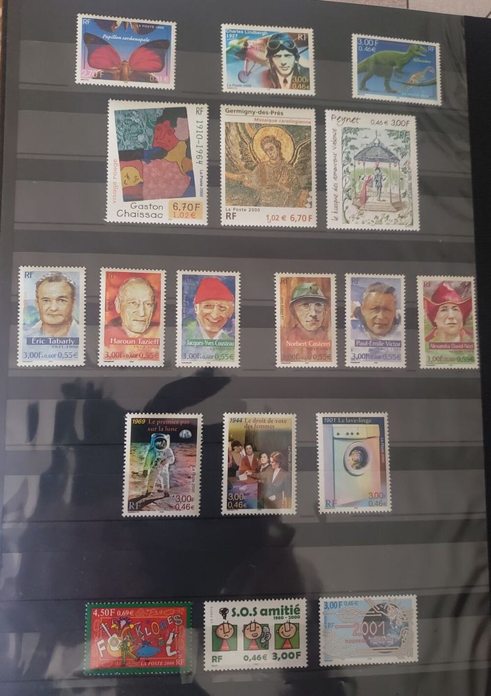 Timbres collections neufs** 
