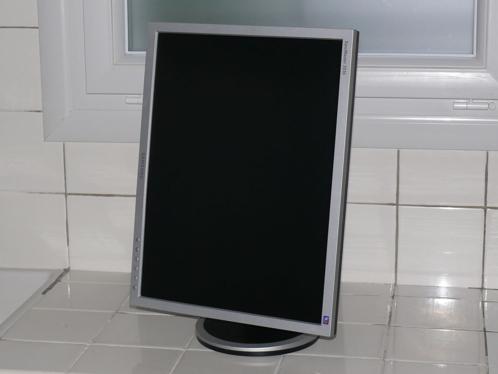 Ecran "Samsung" Mat�riel informatique