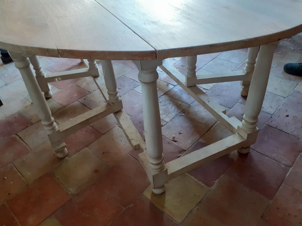 Grande tables atypique en bois massif (8/10 pers) Meubles
