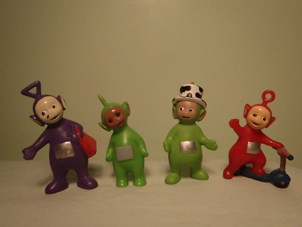 LOT DE 4 TELETUBBIES Jeux / jouets
