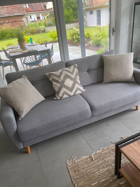 Canap 3Bobochic scandinave 3 places trs bon tat 
350 Kindwiller (67)
