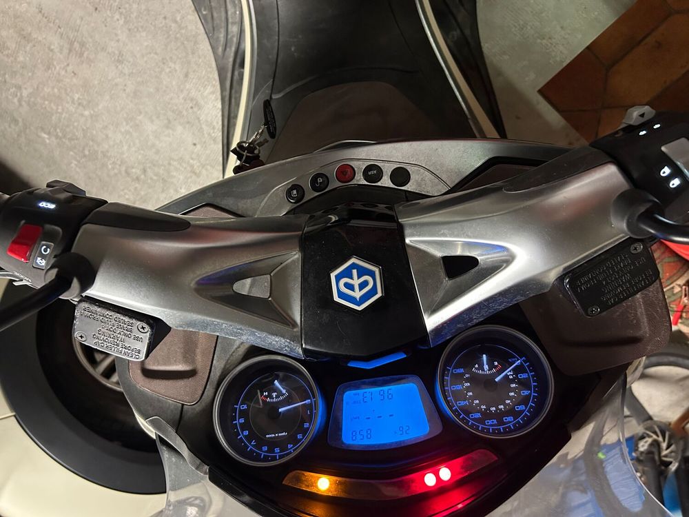 PIAGGIO 2015 occasion 34760 Boujan-sur-Libron