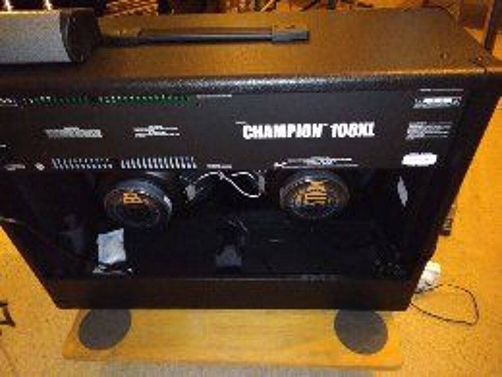 AMPLI FENDER CHAMPION 100 XL Instruments de musique