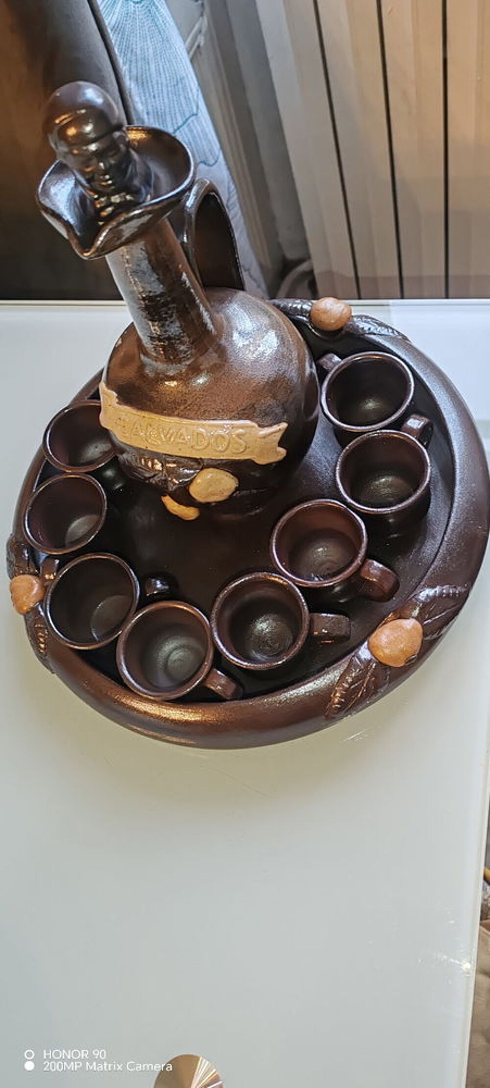 Service &agrave; Calvados en gr&egrave;s Décoration