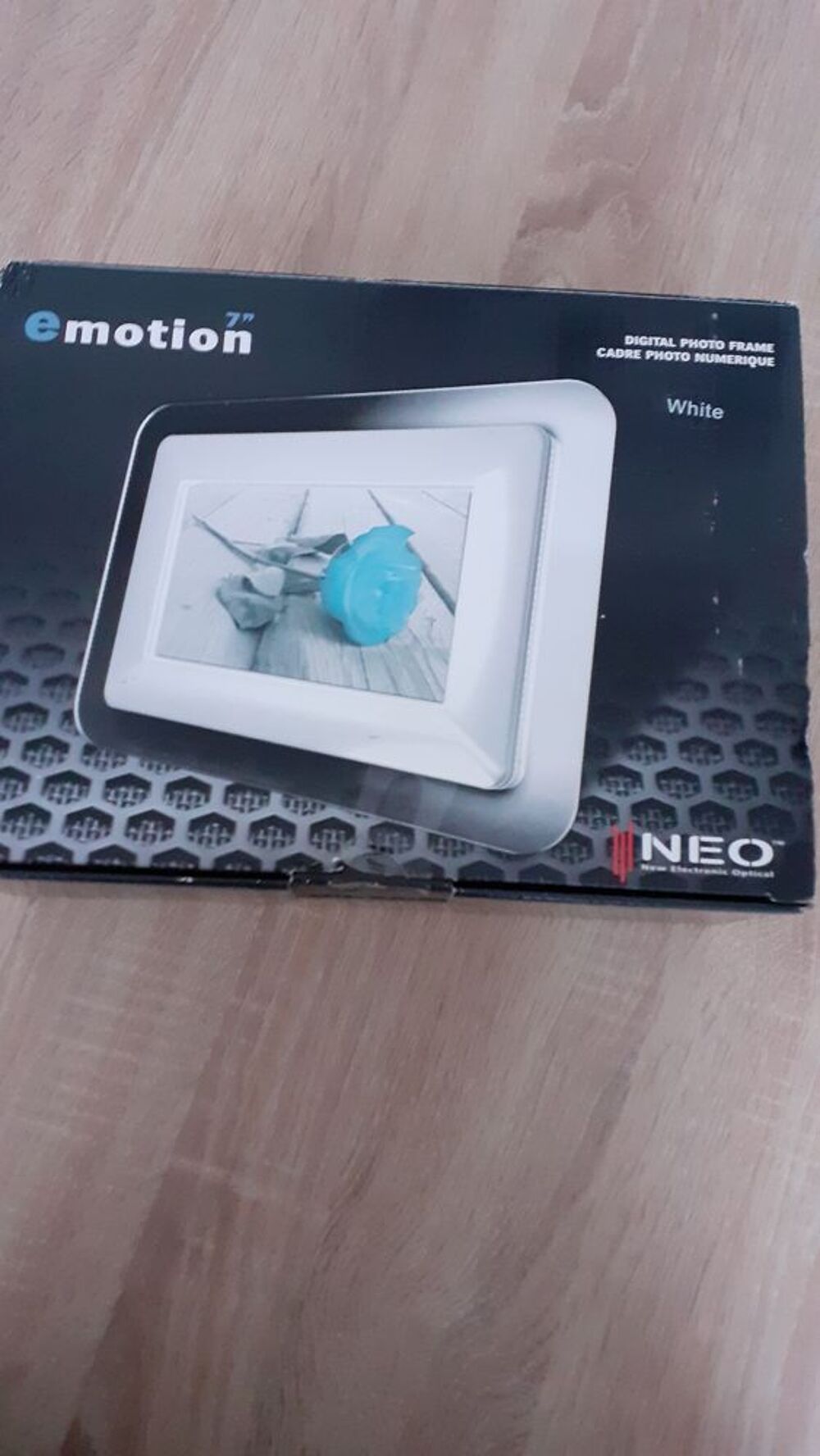CADRE PHOTO NUMERIQUE
NEO EMOTION 7'' Dcoration