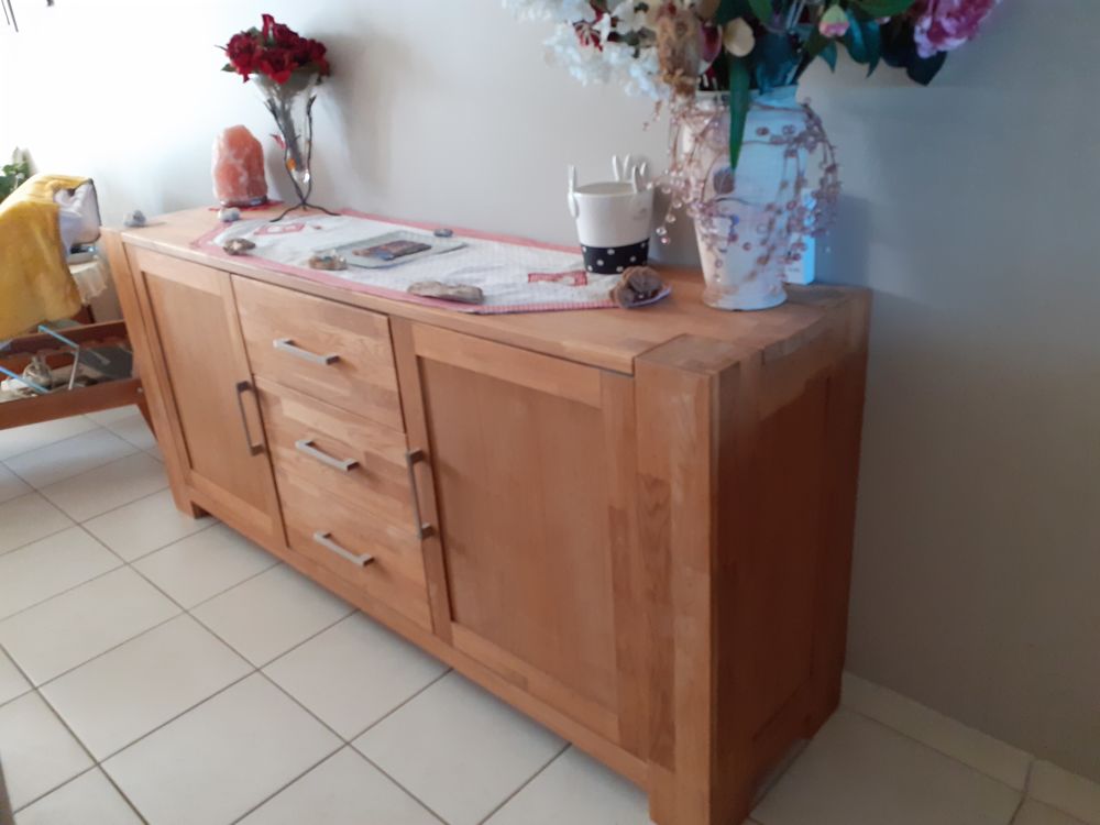 Buffet 2 portes 3 tiroirs Meubles