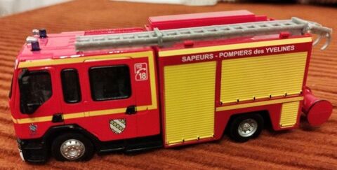 Camion pompier des Yvelines Renault premium burago + voiture Beauchamp (95)