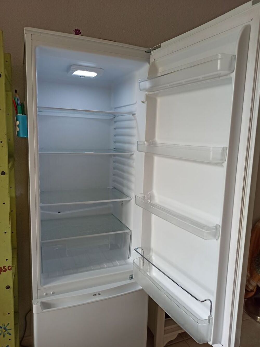R&eacute;frig&eacute;rateur cong&eacute;lateur Electroménager