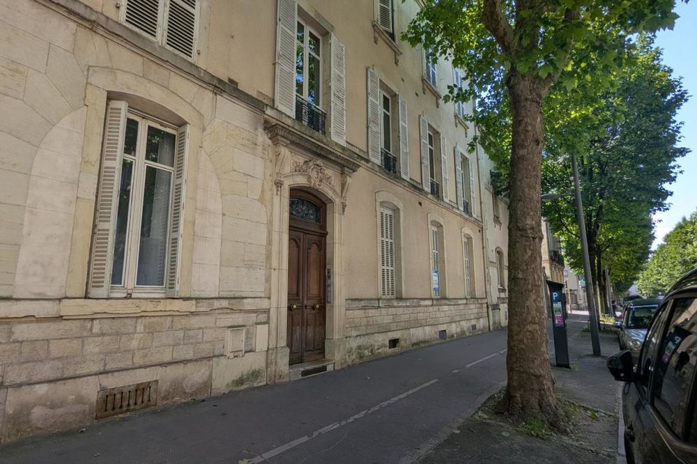 vente Appartement - 5 pièce(s) - 97 m² Dijon (21000)