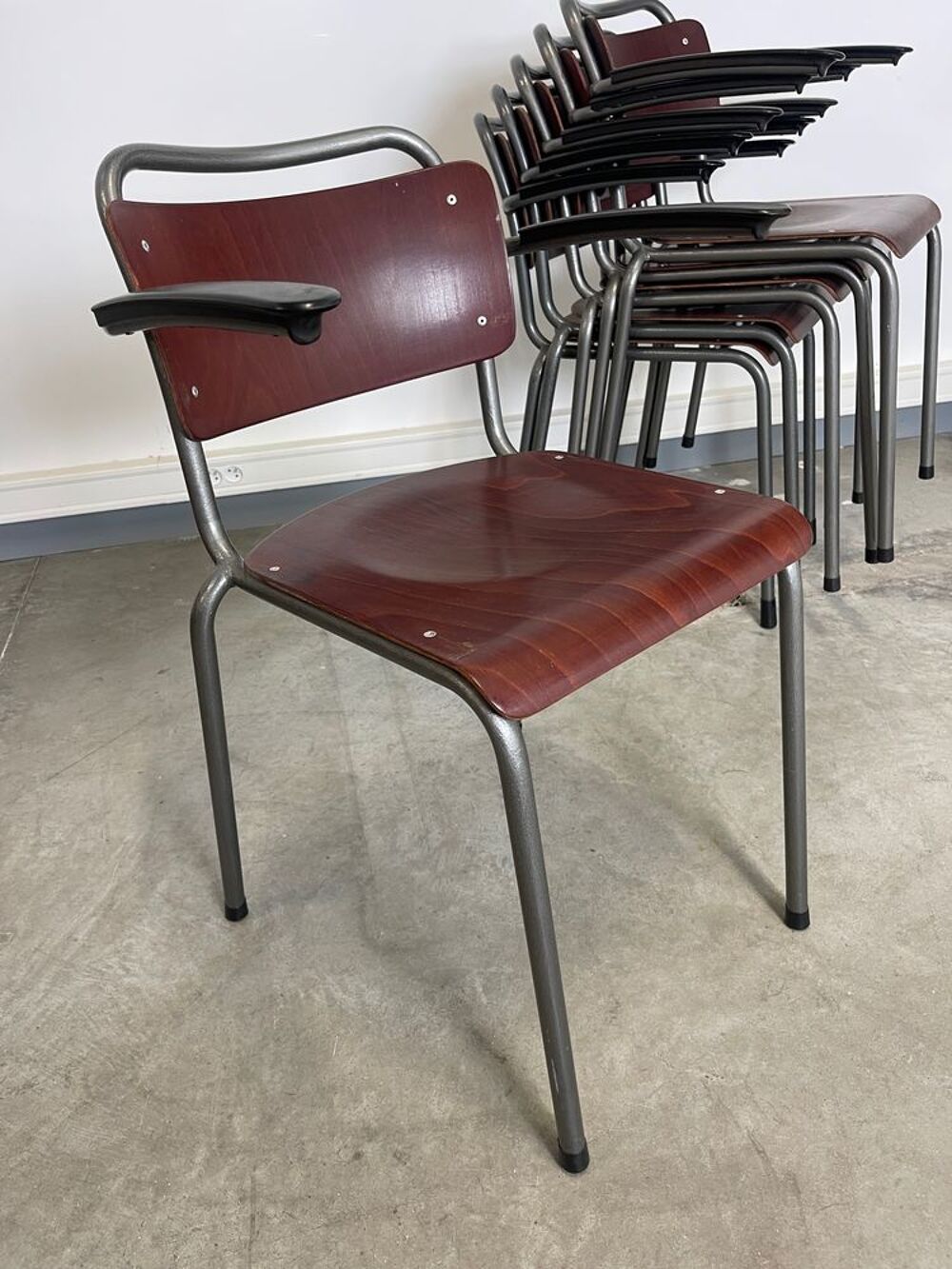 Lot de 6 fauteuils d'&eacute;cole gispen acajou paays-bas ann&eacute;es 70 Meubles