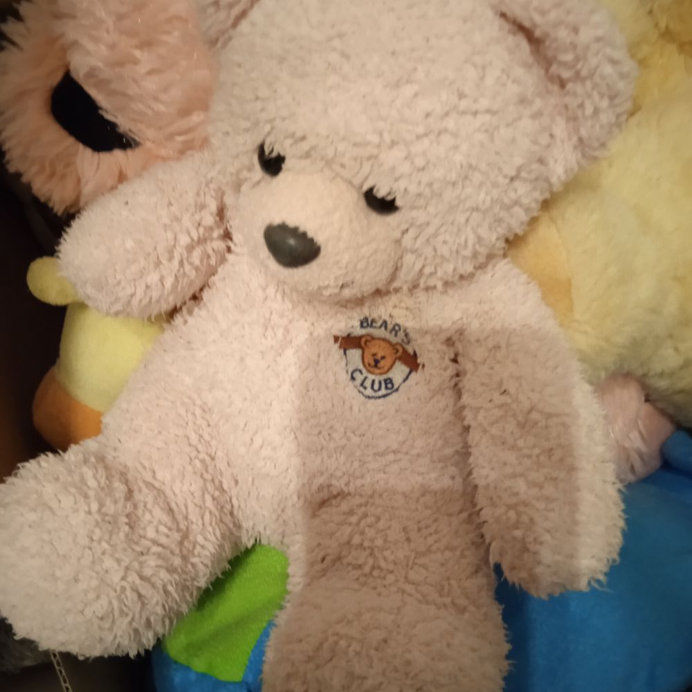 lot diverses peluches Jeux / jouets