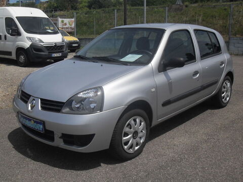 Renault Clio II Clio 1.2 16v 75 Campus Authentique 2007 occasion Ternay 69360