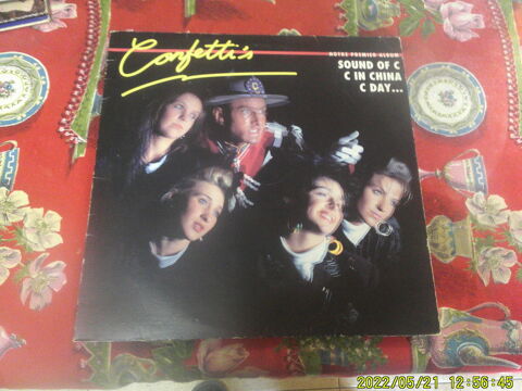 Disque 33 Tours  de :  CONFETTI ' S - en    T.B.E   Nontron (24)