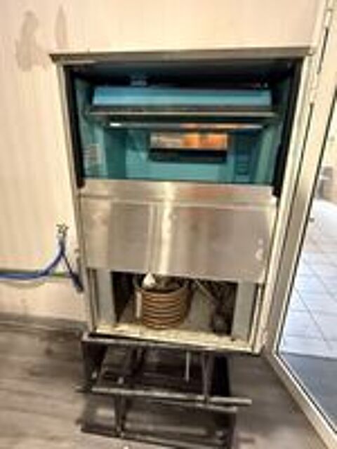   Machine à glaçons 