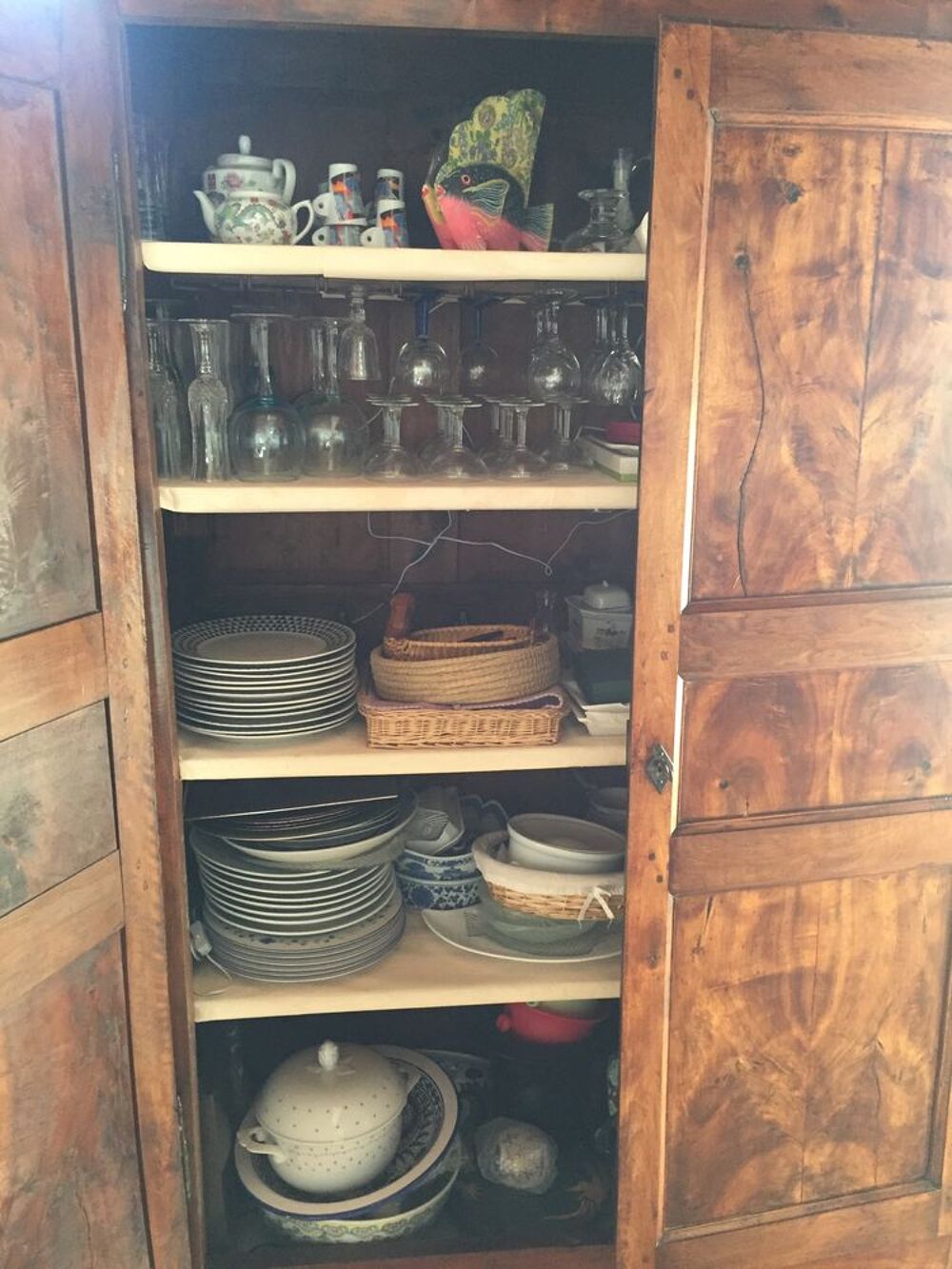 armoire noyer Meubles