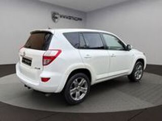 RAV 4 RAV4 150 D-CAT 4WD FAP Lounge A 2011 occasion 93390 Clichy-sous-Bois