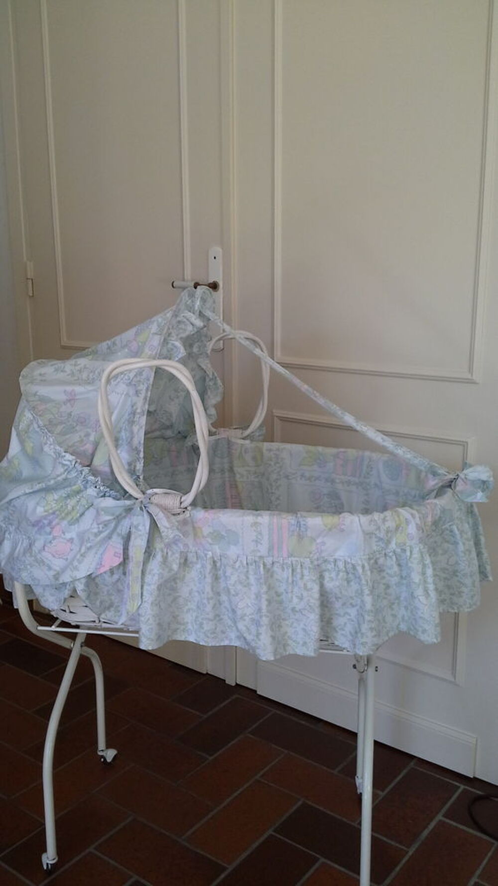 BERCEAU /COUFFIN Mobilier enfants