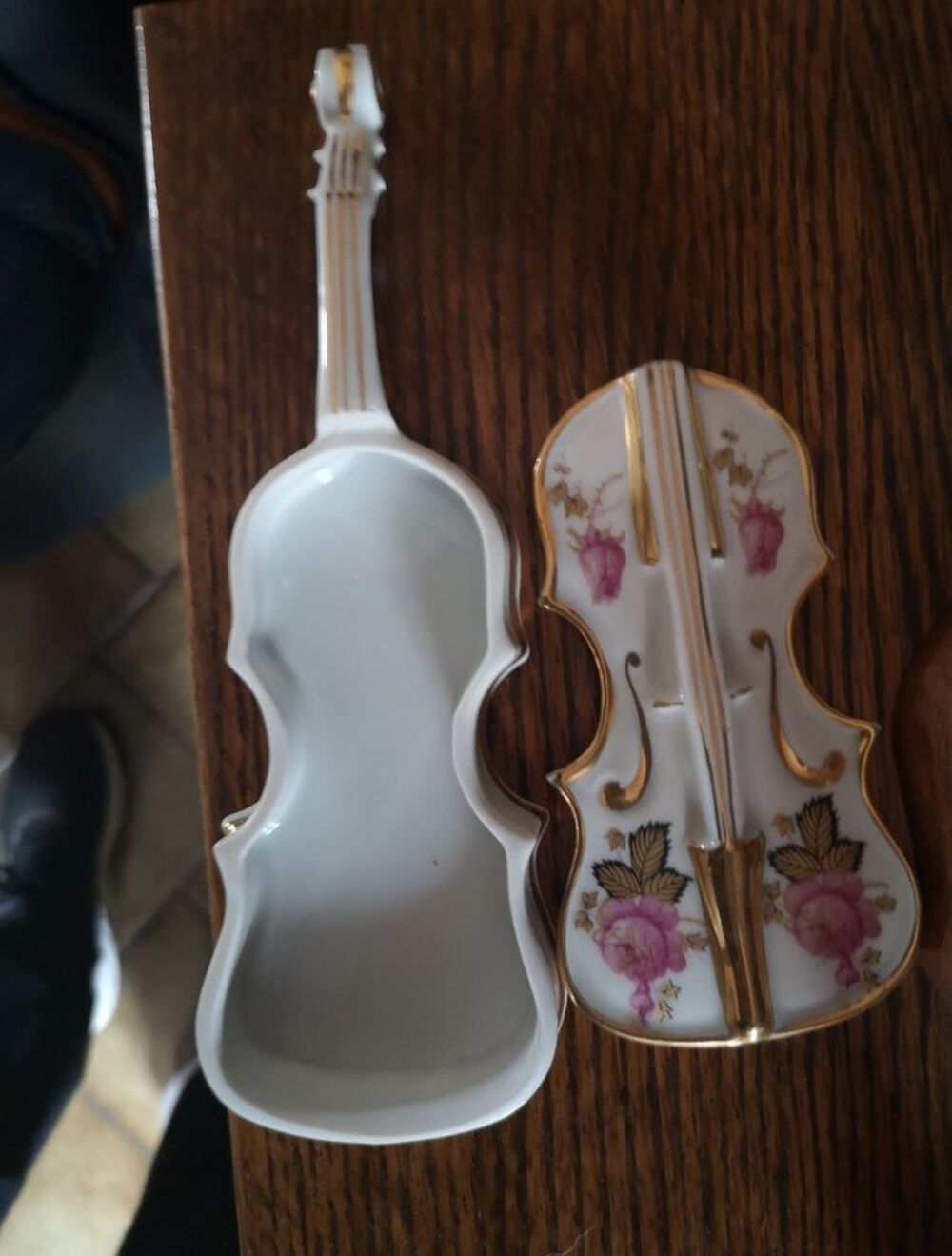 Bo&icirc;te en porcelaine de limoge 
