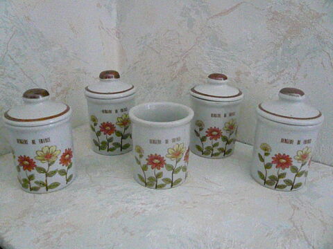 Lot de pots à épices 15 Franqueville-Saint-Pierre (76)