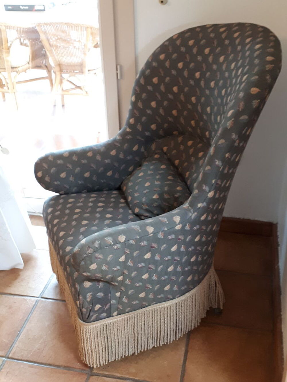 Fauteuil capitonn&eacute; Meubles