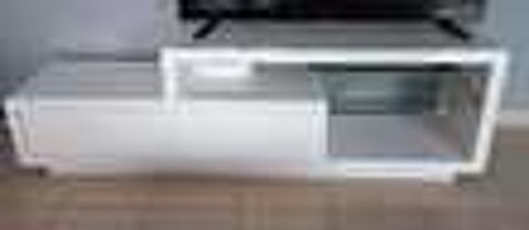 Meuble TV blanc laqu&eacute; Meubles