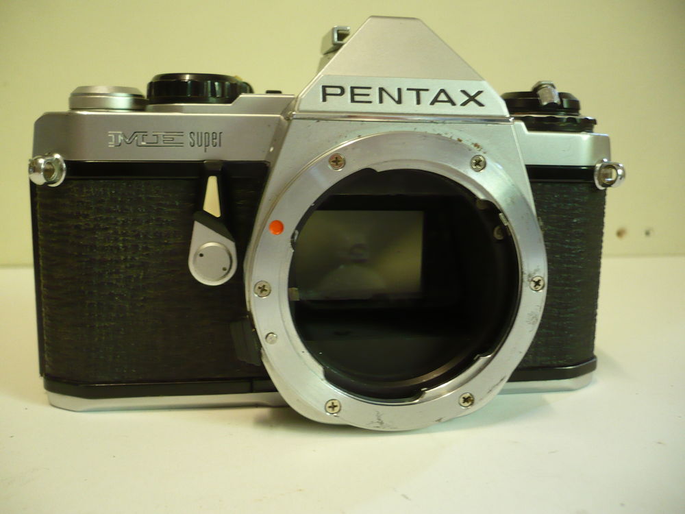 Appareil photo reflex argentique Photos/Video/TV