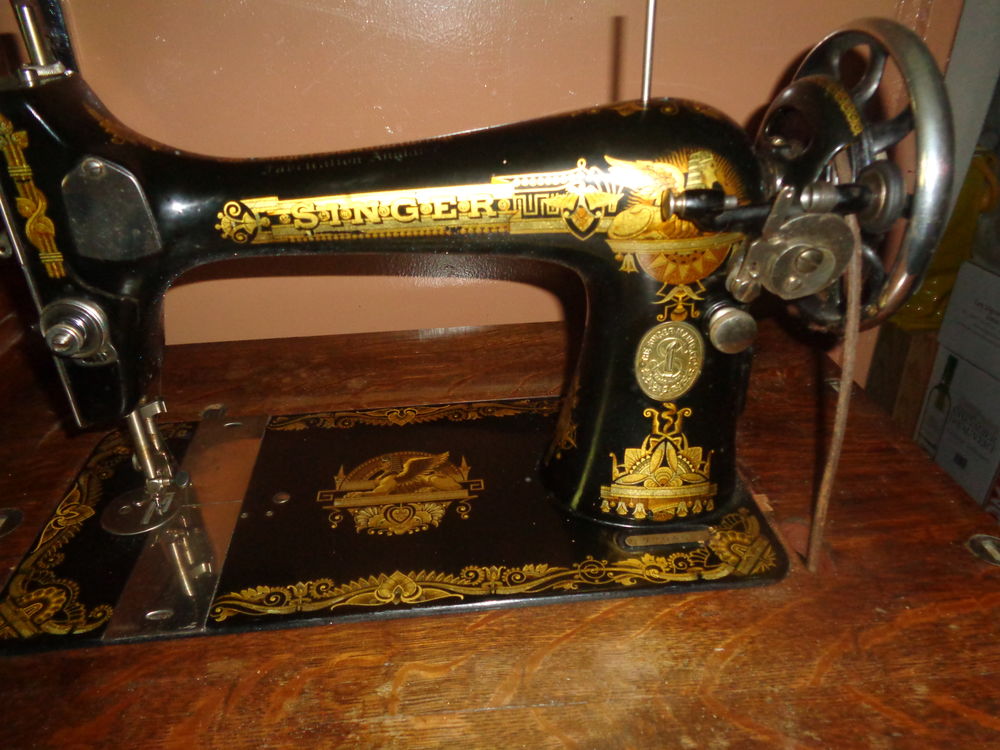 machine &agrave; coudre 1920 