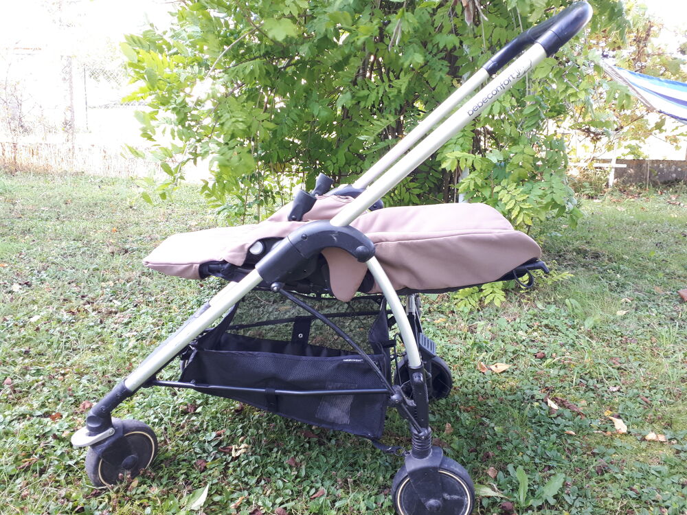 Poussette B&eacute;b&eacute;confort Pu�riculture