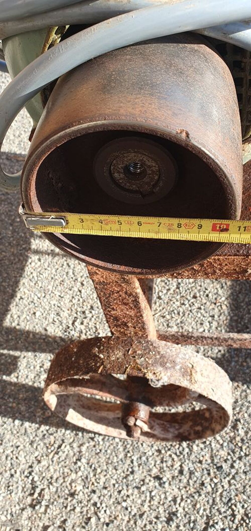 Moteur asynchrone triphas&eacute; 380v Bricolage