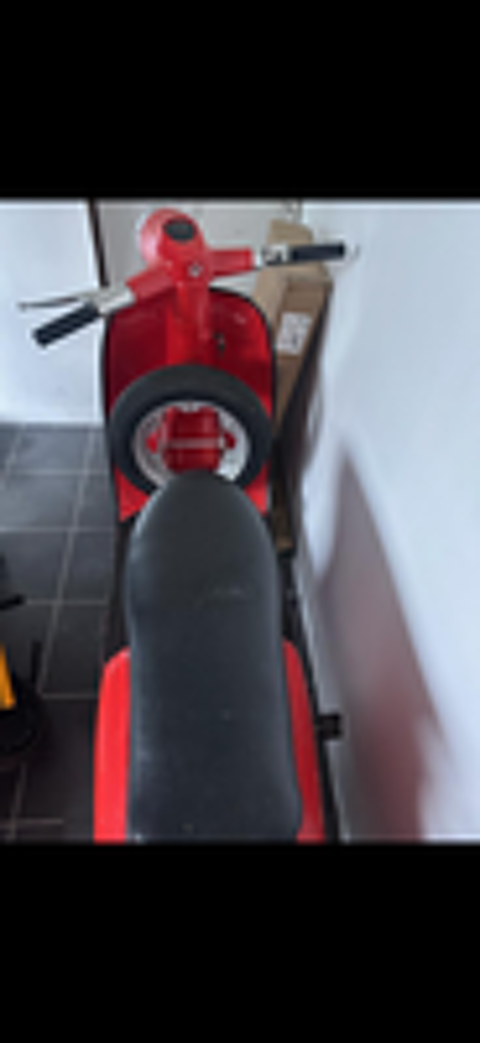 VESPA 1975 occasion 19200 Ussel