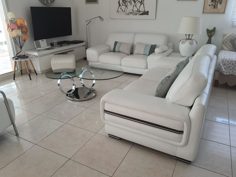 2 canapes cuir blanc etat neuf Meubles