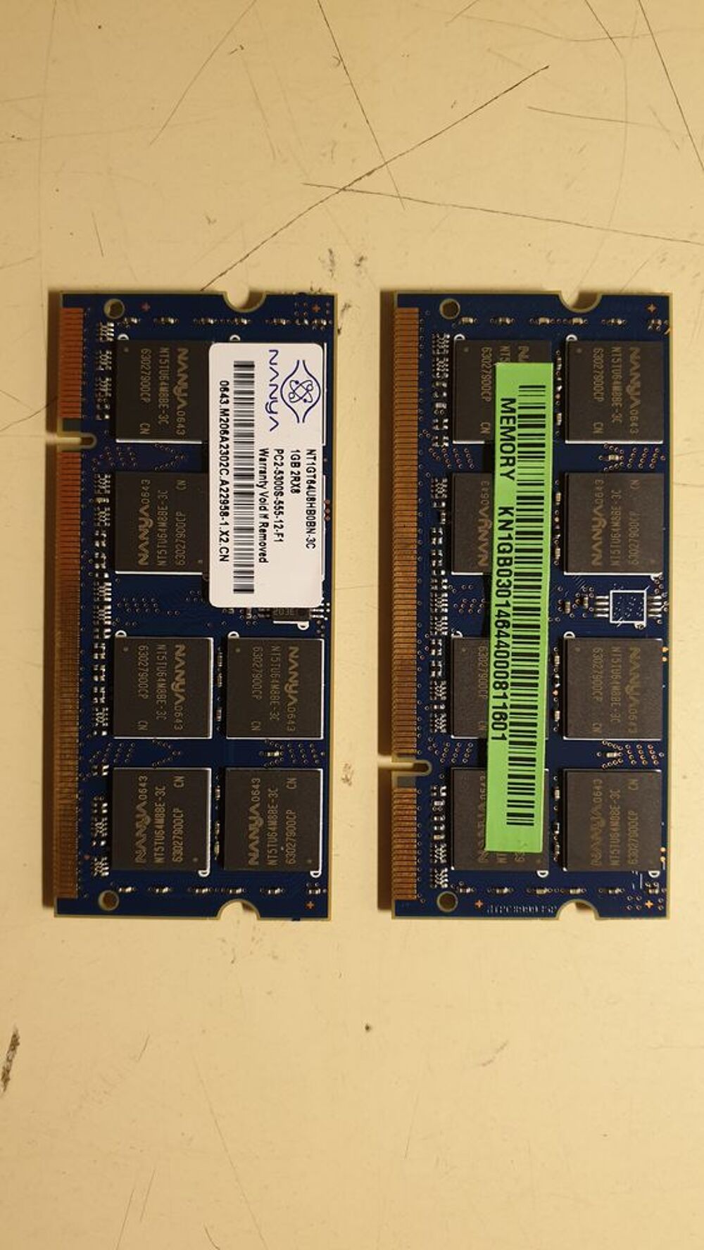M&eacute;moires pour ordinateur portable. Matériel informatique