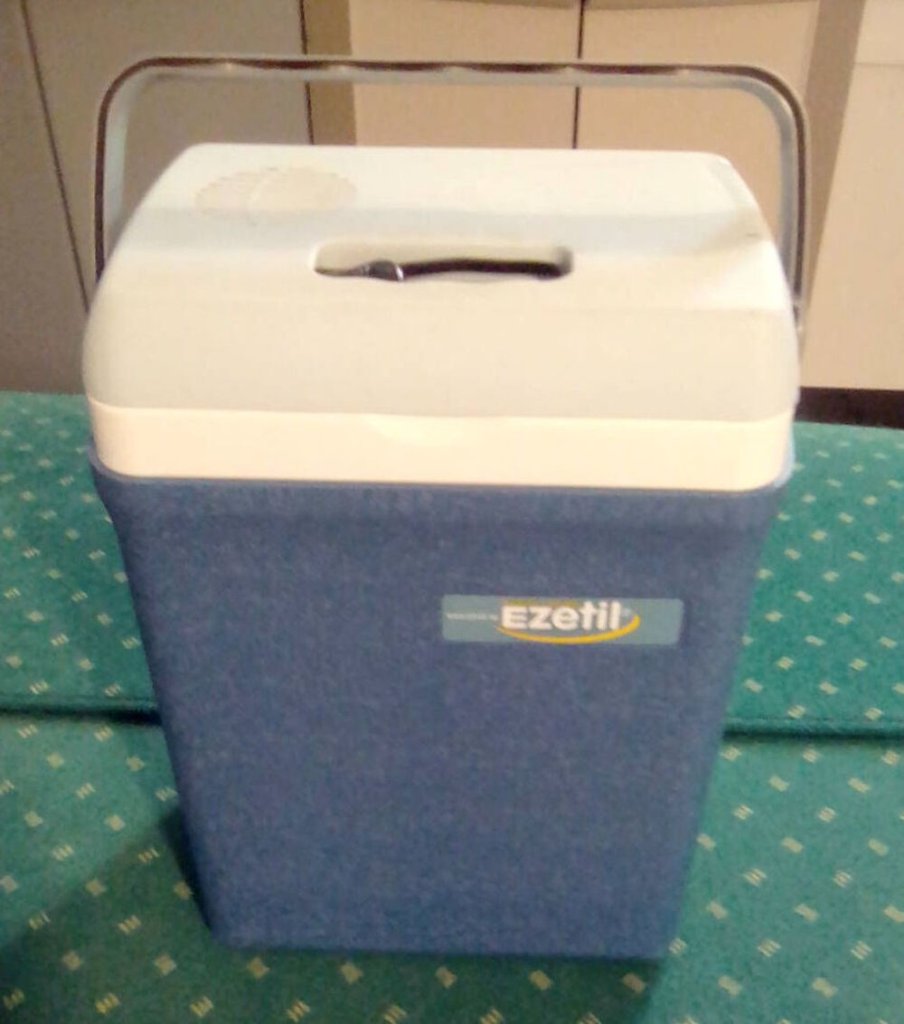 Glaci&egrave;re &Eacute;lectrique "Ezetil" Electroménager