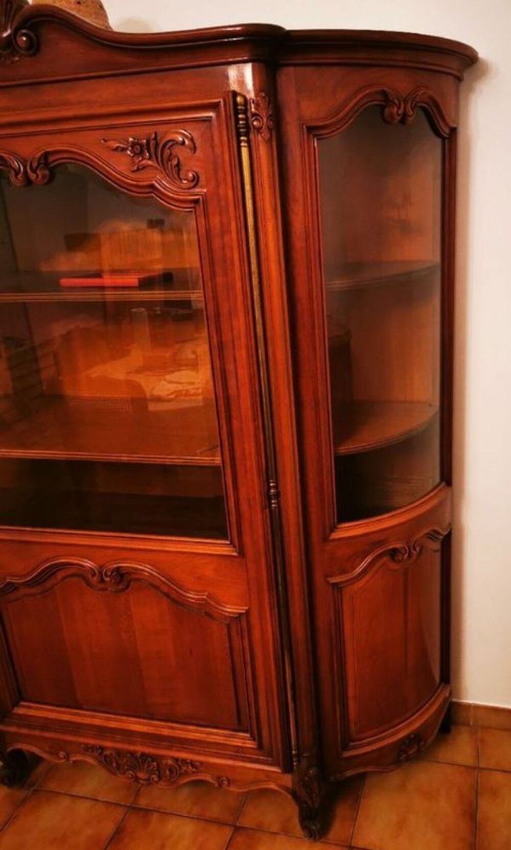 Vaisselier en merisier Meubles