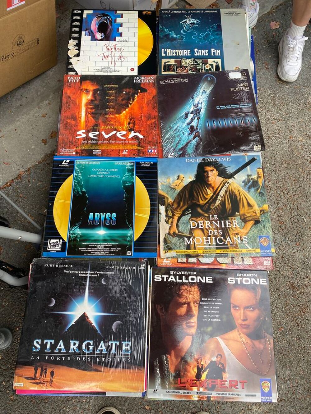 Lot de LaserDisc films cin&eacute;ma CD et vinyles