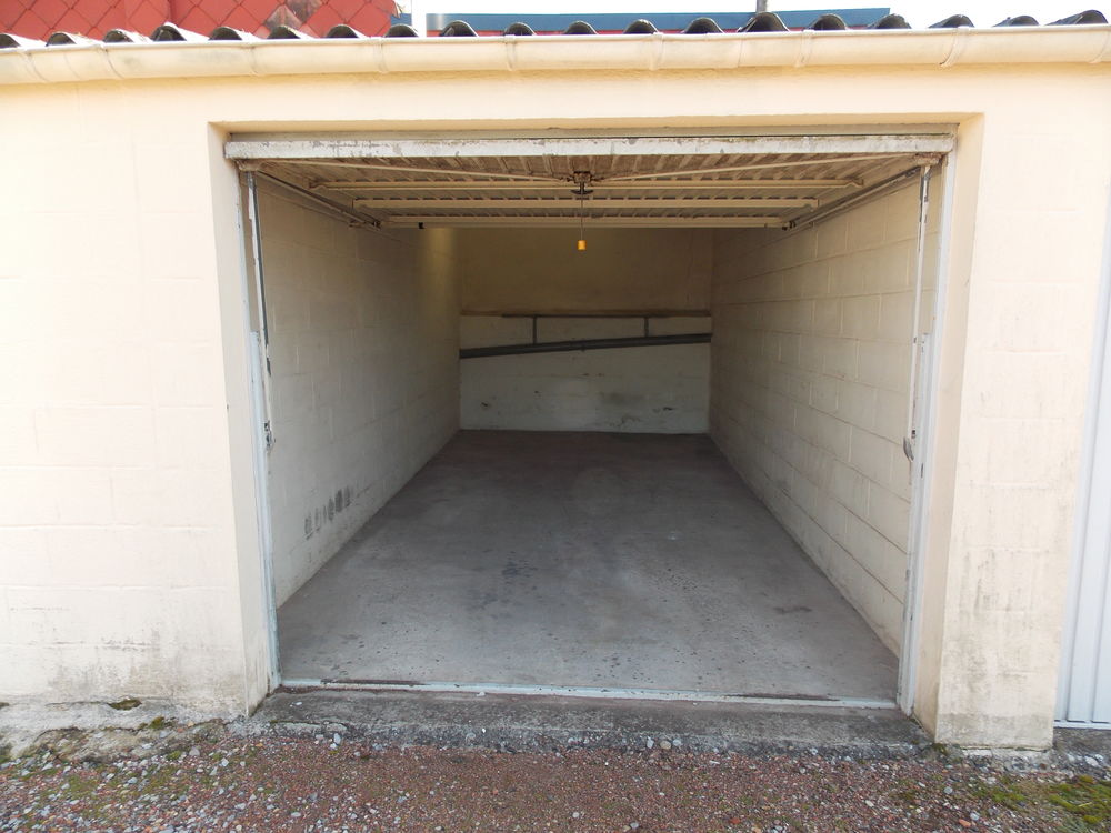 Location Parking/Garage garage Le Cateau Cambrésis Le cateau-cambrésis