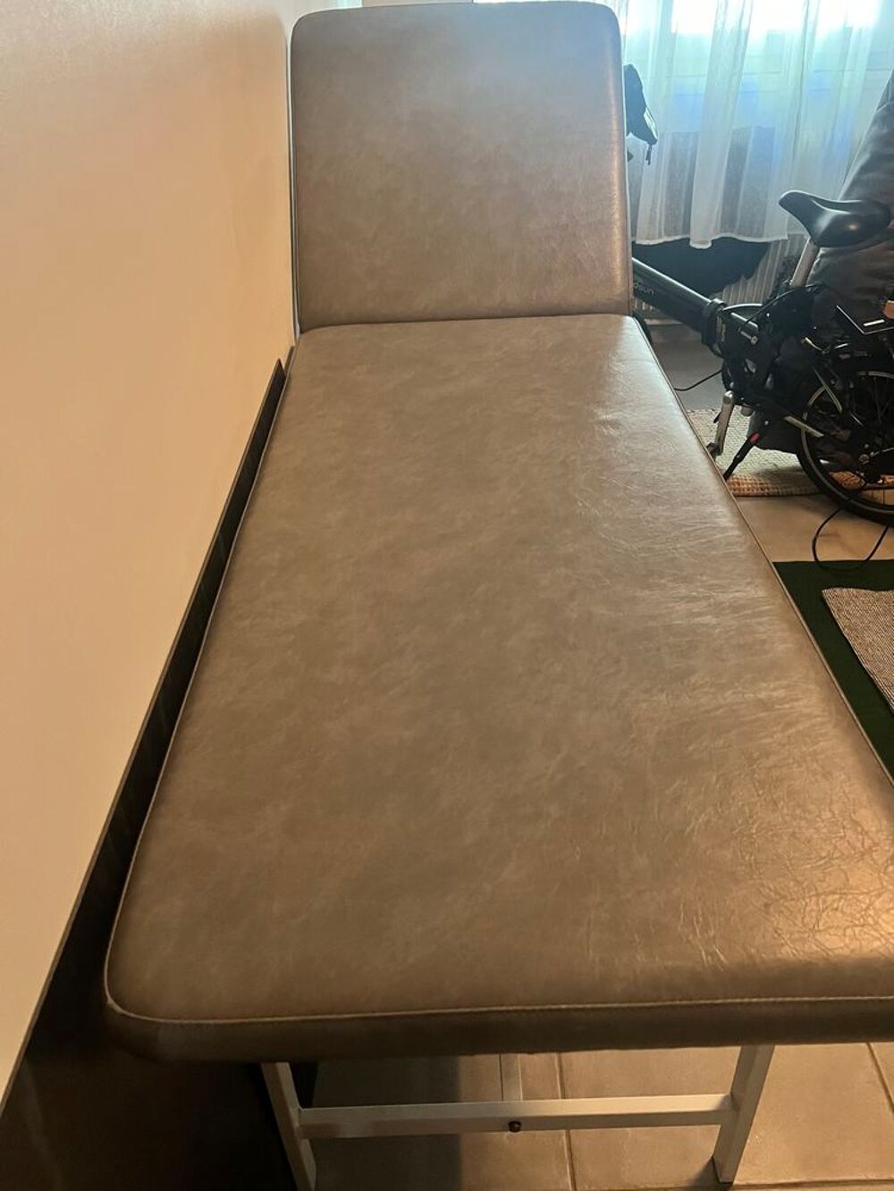 Table d examen Kine ost&eacute;opathe medecin Meubles