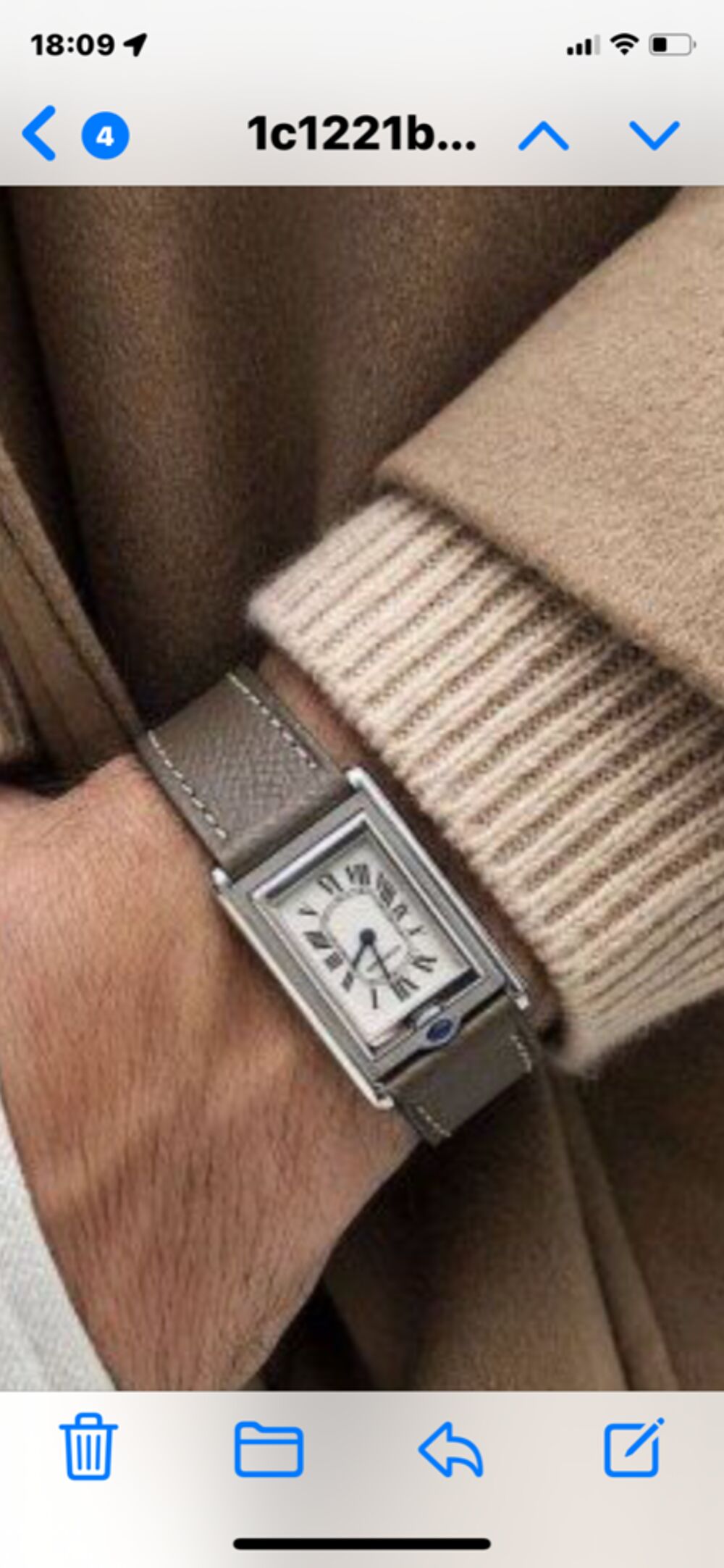 tank basculante comme neuve mixte Bijoux et montres