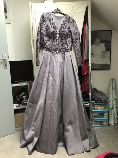 Robe de marie violette  0 Belfort (90)