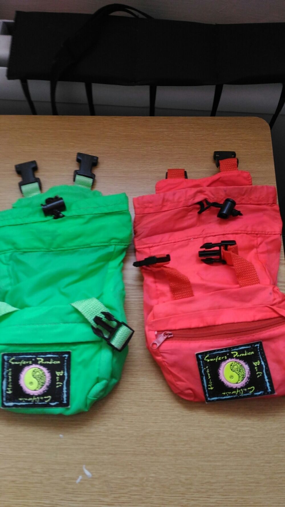 2 mini sacs &agrave; dos Jeux / jouets