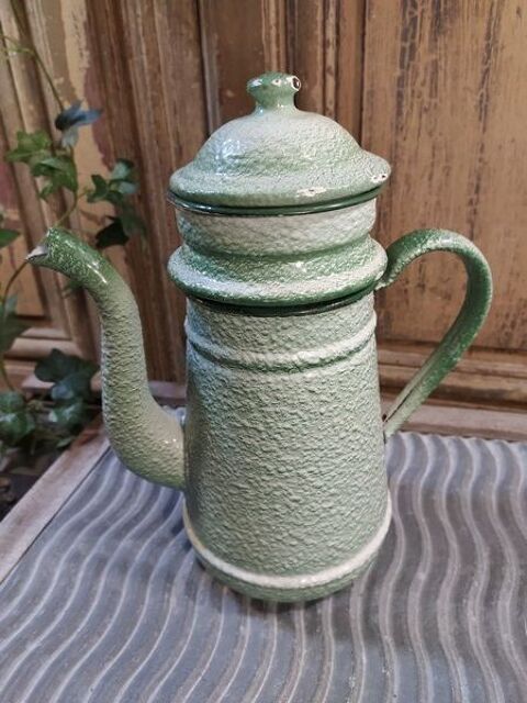 Cafeti�re �maill�e Vert P�le 40 Loches (37)