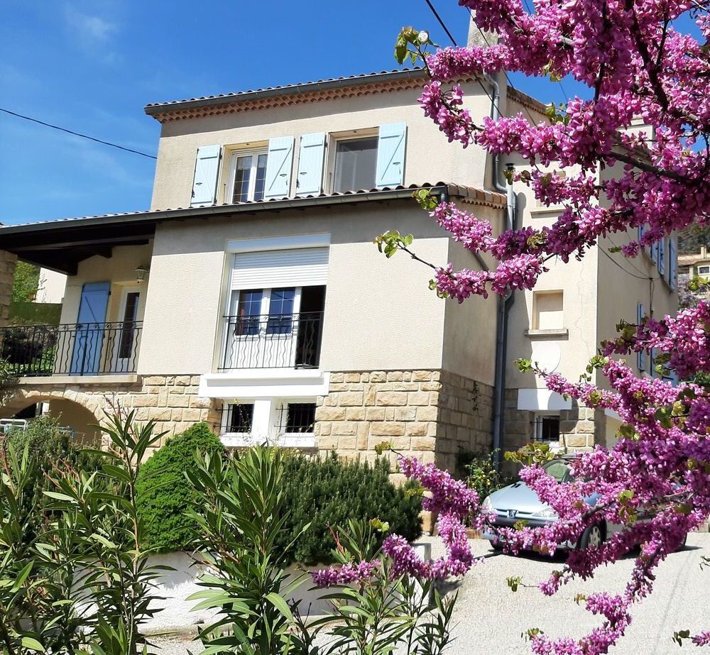 Maison 9 pièces 163 m² · à Privas · 163 m² · 277 000 €