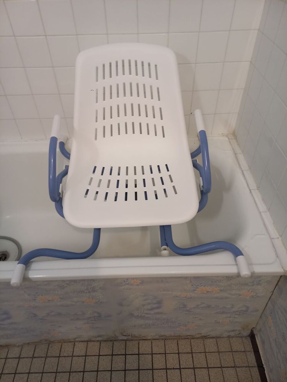 Si&egrave;ge de bain pivotant spidra 600 Meubles