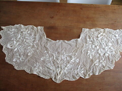 NAPPES et DRAP LIN / COL DENTELLE 50 Poitiers (86)