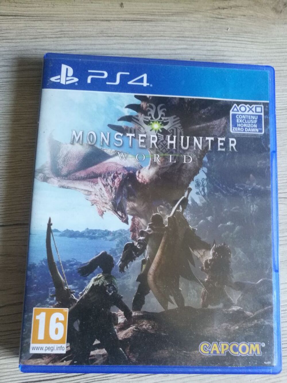 Monster Hunter World (PS4/PS5) Consoles et jeux vidéos