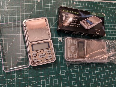 Mini balance de poche num�rique 200 g/0,01 g de pr�cision, t 10 Marseille 13 (13)