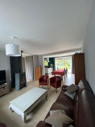 Vente Maison Maison indépendante sur terrain de 1000m2 clos au calme Raucourt
