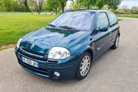 Clio II Clio 2.0i 16V Renault Sport Limited 2001 occasion 54000 Nancy