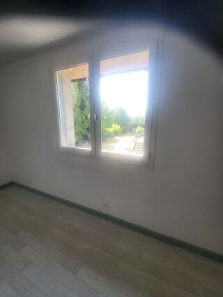  Duplex/triplex à louer  Rethel
